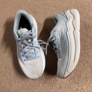 Brooks Ghost Max 2 coconut milk
